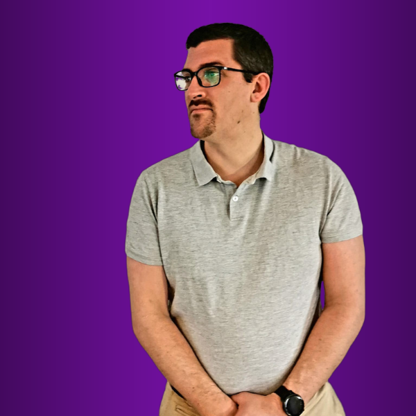 Thomas Verwaerde Thomas Verwaerde is contemplating the mountain with his dog